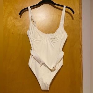 Gorgeous WeWoreWhat bathing suit. Never worn before! Return window expired.
